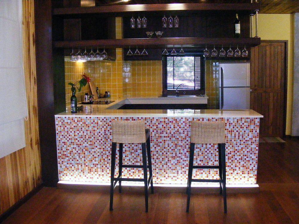 Baan Banyan Villa, Wood House Short Walk To Mae Nam Beach Exterior foto