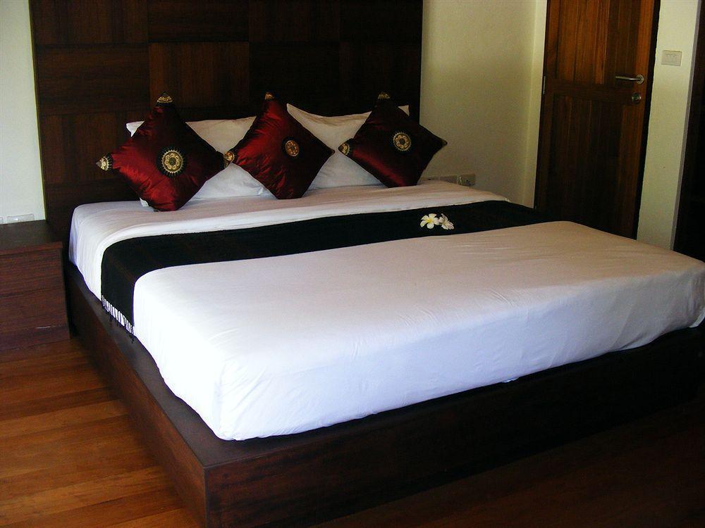Baan Banyan Villa, Wood House Short Walk To Mae Nam Beach Exterior foto